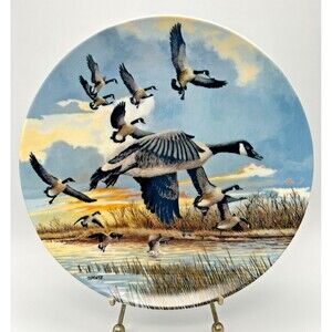 VINTAGE Landing Canadian Geese Donald Pentz 8.5" Plate-Wings Upon The Wind w COA
